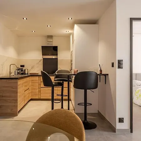 Luxe Colle A L'hotel Martinez Cannes